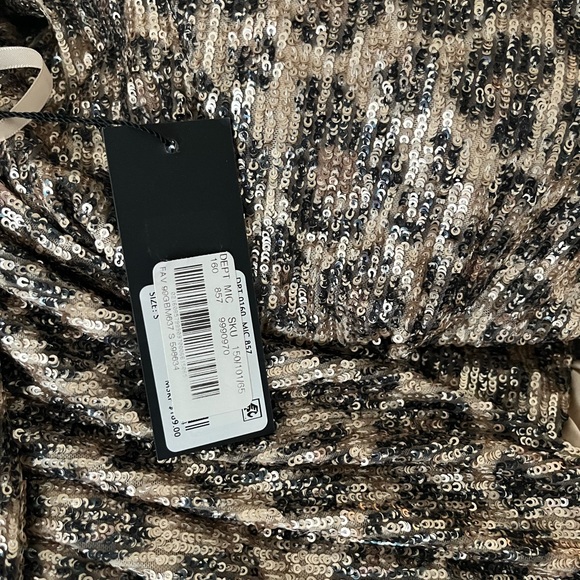 Gorgeous Leopard Dress - Picture 5 of 6